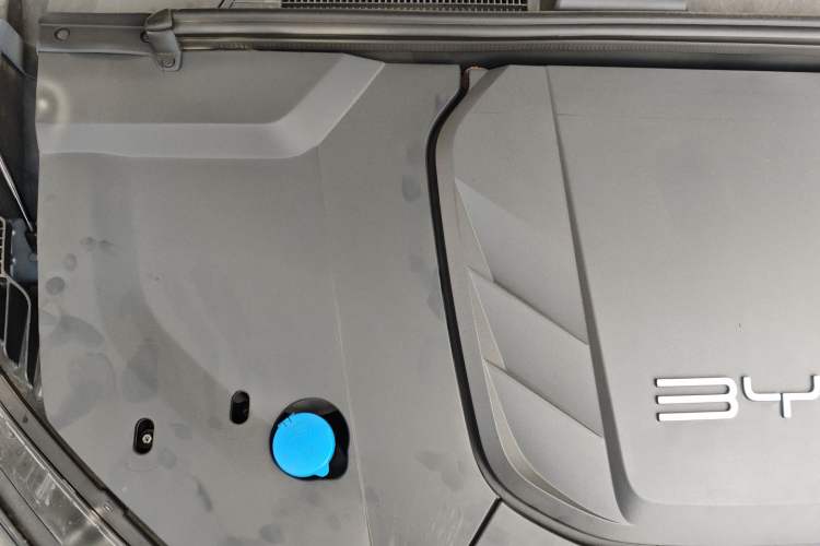 Used BYD Seal 2022 700 km Long-Range Rear-Wheel-Drive Version Engine Bay Right