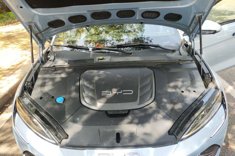 Used BYD Seal 2022 650 km All-Wheel-Drive Performance Version Engine Bay