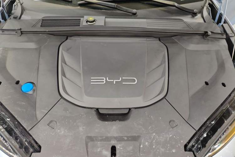 Used BYD Seal 2022 650 km All-Wheel-Drive Performance Version Engine Bay