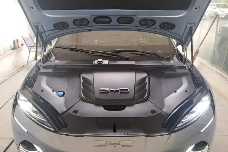 Used BYD Seal 2022 700 km Long-Range Rear-Wheel-Drive Version Engine Bay