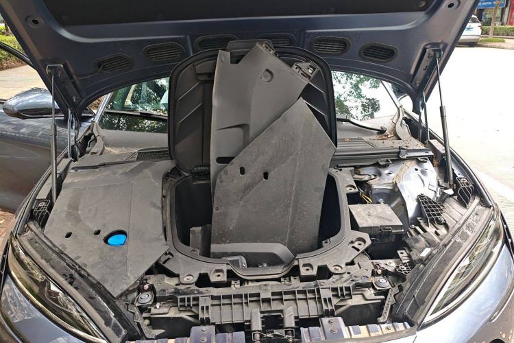 Used BYD Seal 2022 700 km Long-Range Rear-Wheel-Drive Version Engine Bay