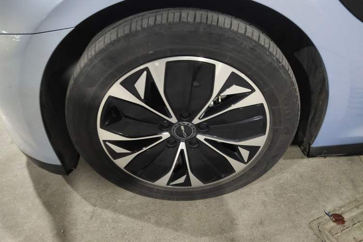 Used BYD Seal 2022 550 km Standard Range Rear-Wheel Drive Elite Version Exterior 4