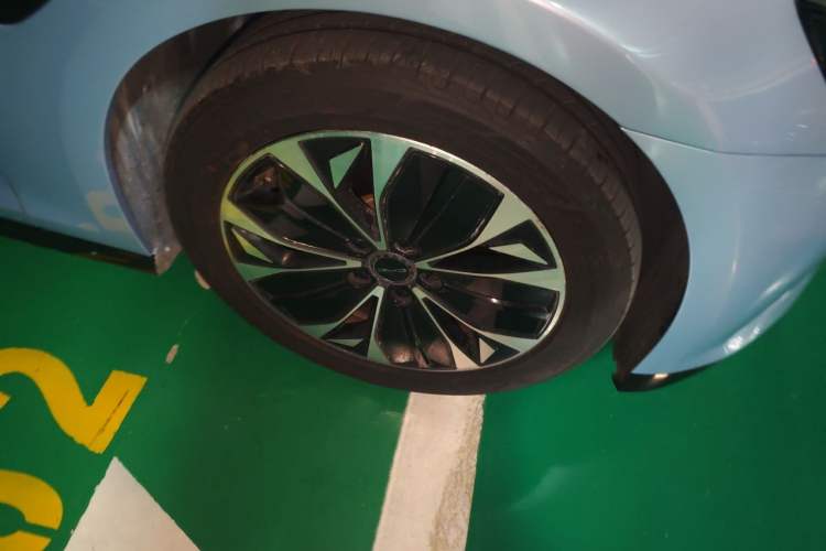 Used BYD Seal 2022 550 km Standard Range Rear-Wheel Drive Prestige Version Exterior 7