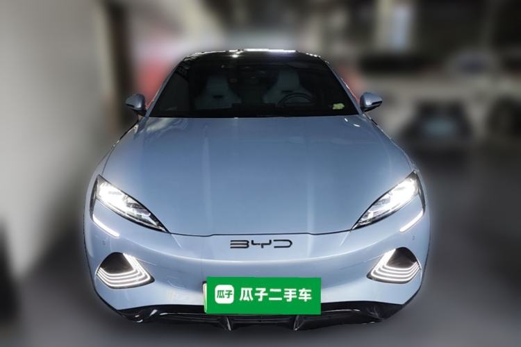 Used BYD Seal 2022 700 km Long-Range Rear-Wheel-Drive Version Front