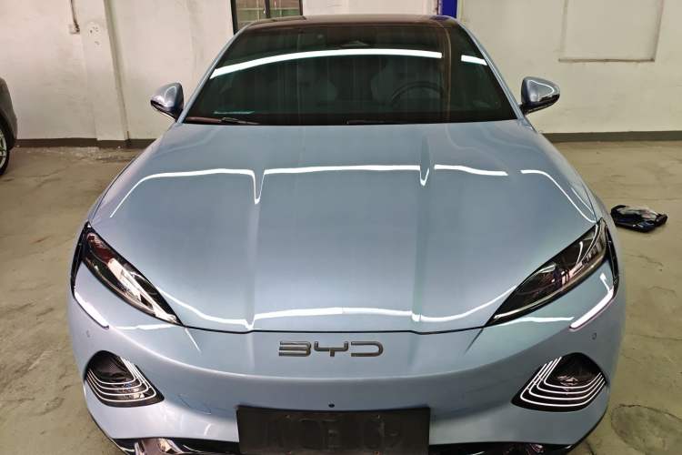 Used BYD Seal 2022 700 km Long-Range Rear-Wheel-Drive Version Front