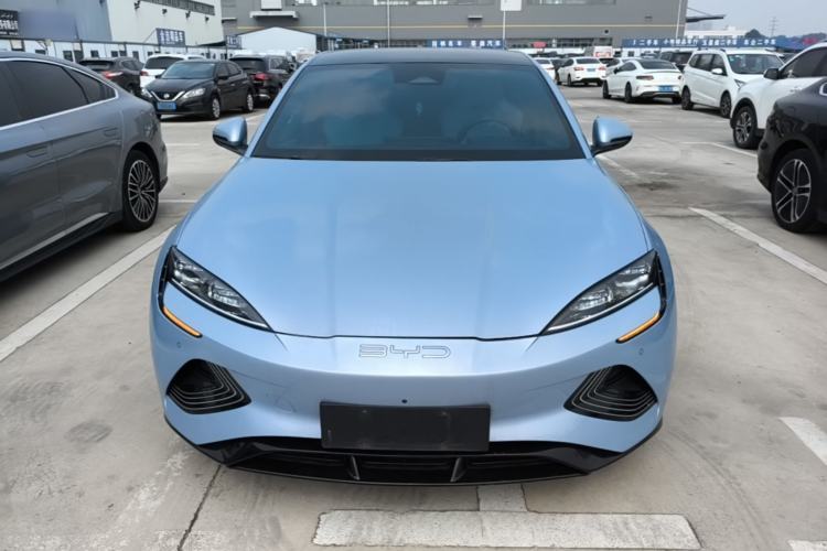 Used BYD Seal 2022 650 km All-Wheel-Drive Performance Version Front