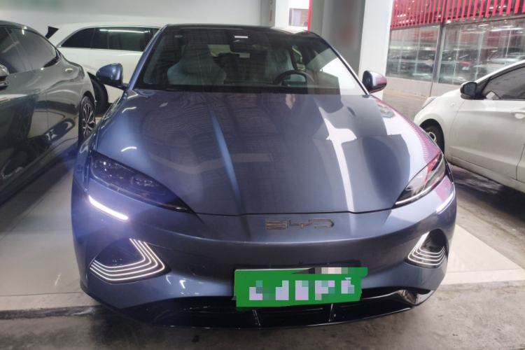 Used BYD Seal 2022 700 km Long-Range Rear-Wheel-Drive Version Front
