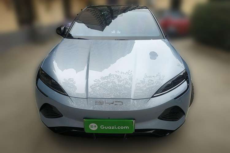 Used BYD Seal 2022 700 km Long-Range Rear-Wheel-Drive Version Front
