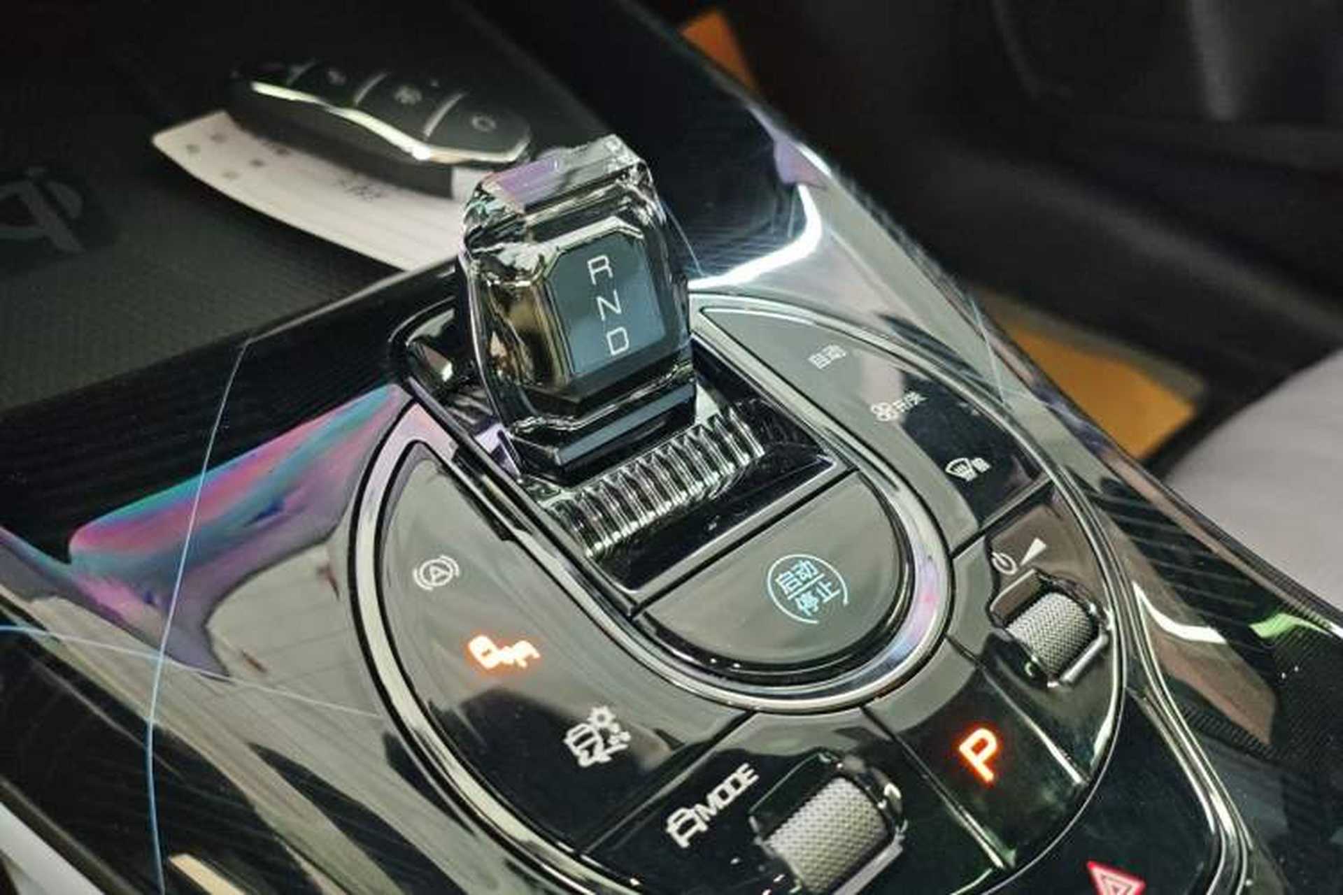 Used BYD Seal 2022 700 km Long-Range Rear-Wheel-Drive Version Gear Lever