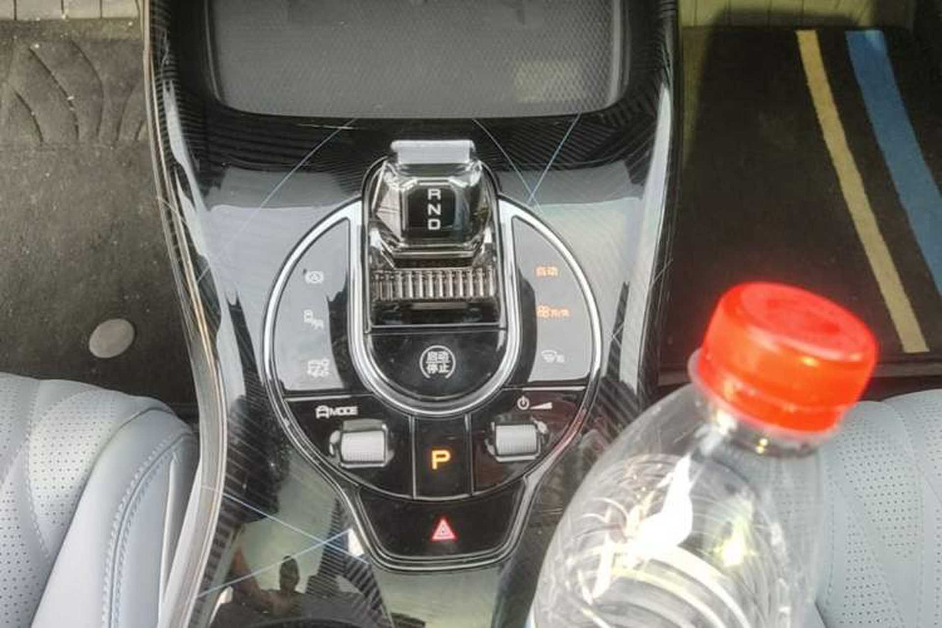 Used BYD Seal 2022 550 km Standard Range Rear-Wheel Drive Elite Version Gear Lever