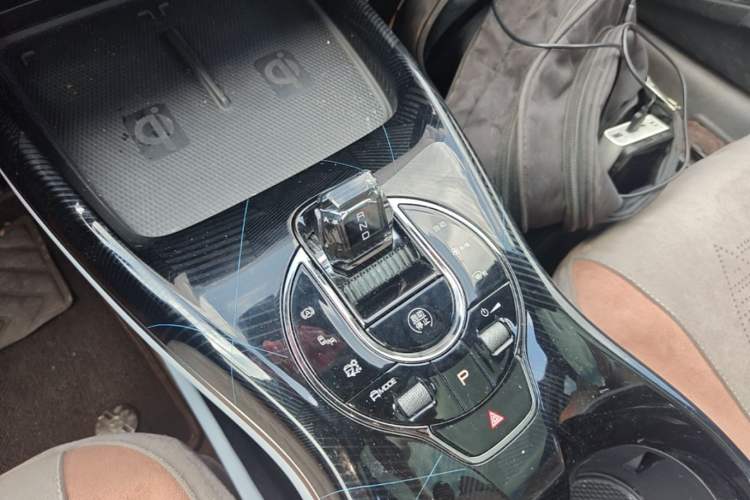 Used BYD Seal 2022 700 km Long-Range Rear-Wheel-Drive Version Gear Lever