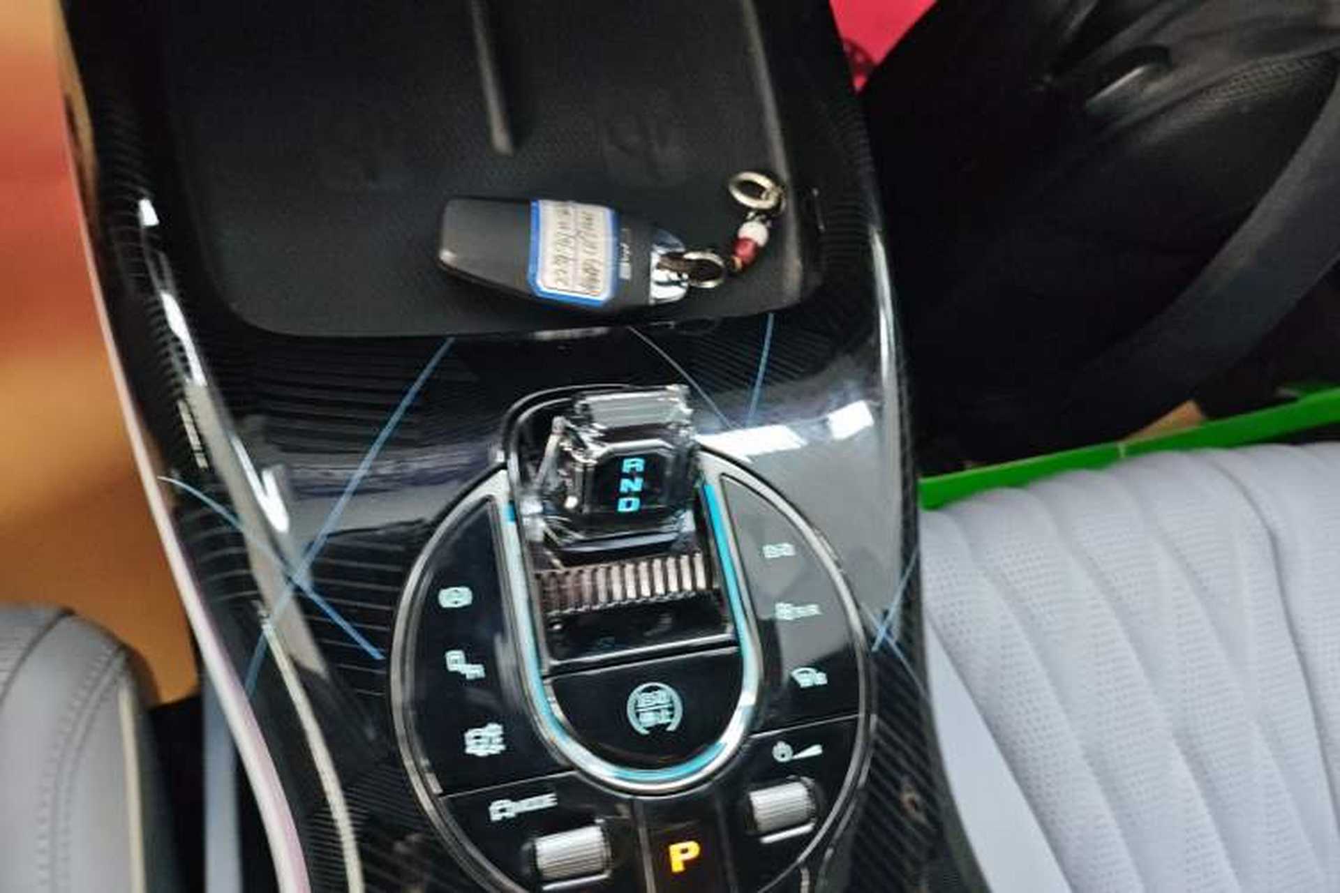 Used BYD Seal 2022 700 km Long-Range Rear-Wheel-Drive Version Gear Lever