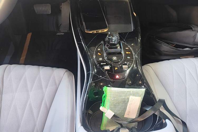 Used BYD Seal 2022 700 km Long-Range Rear-Wheel-Drive Version Gear Lever