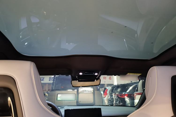 Used BYD Seal 2022 650 km All-Wheel-Drive Performance Version Headliner