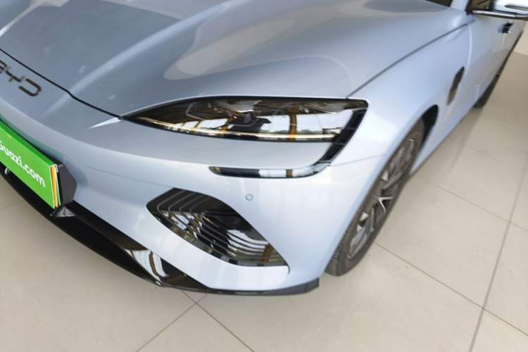 Used BYD Seal 2022 550 km Standard Range Rear-Wheel Drive Prestige Version Left Front Headlight
