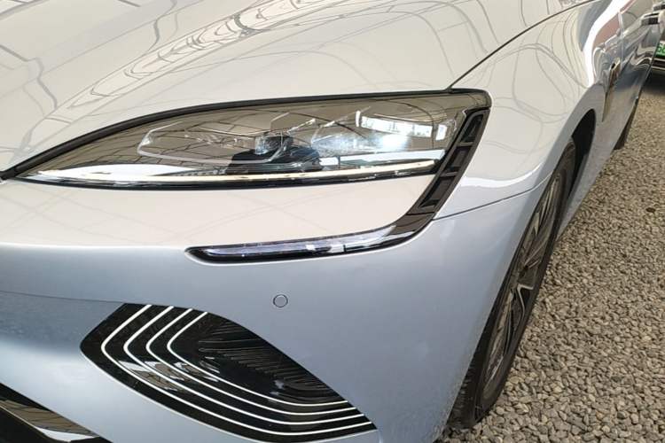 Used BYD Seal 2022 550 km Standard Range Rear-Wheel Drive Prestige Version Left Front Headlight