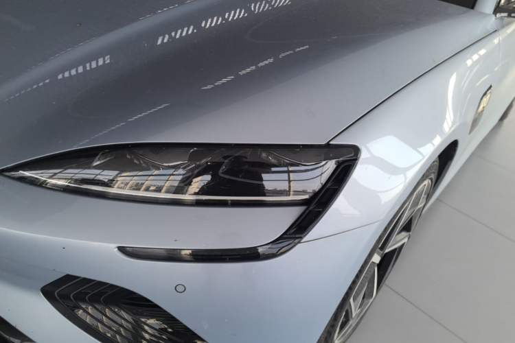 Used BYD Seal 2022 700 km Long-Range Rear-Wheel-Drive Version Left Front Headlight