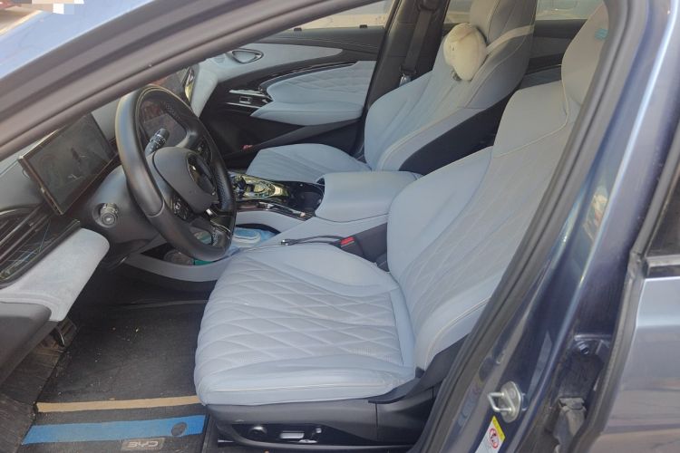 Used BYD Seal 2022 700 km Long-Range Rear-Wheel-Drive Version Left Front Seat