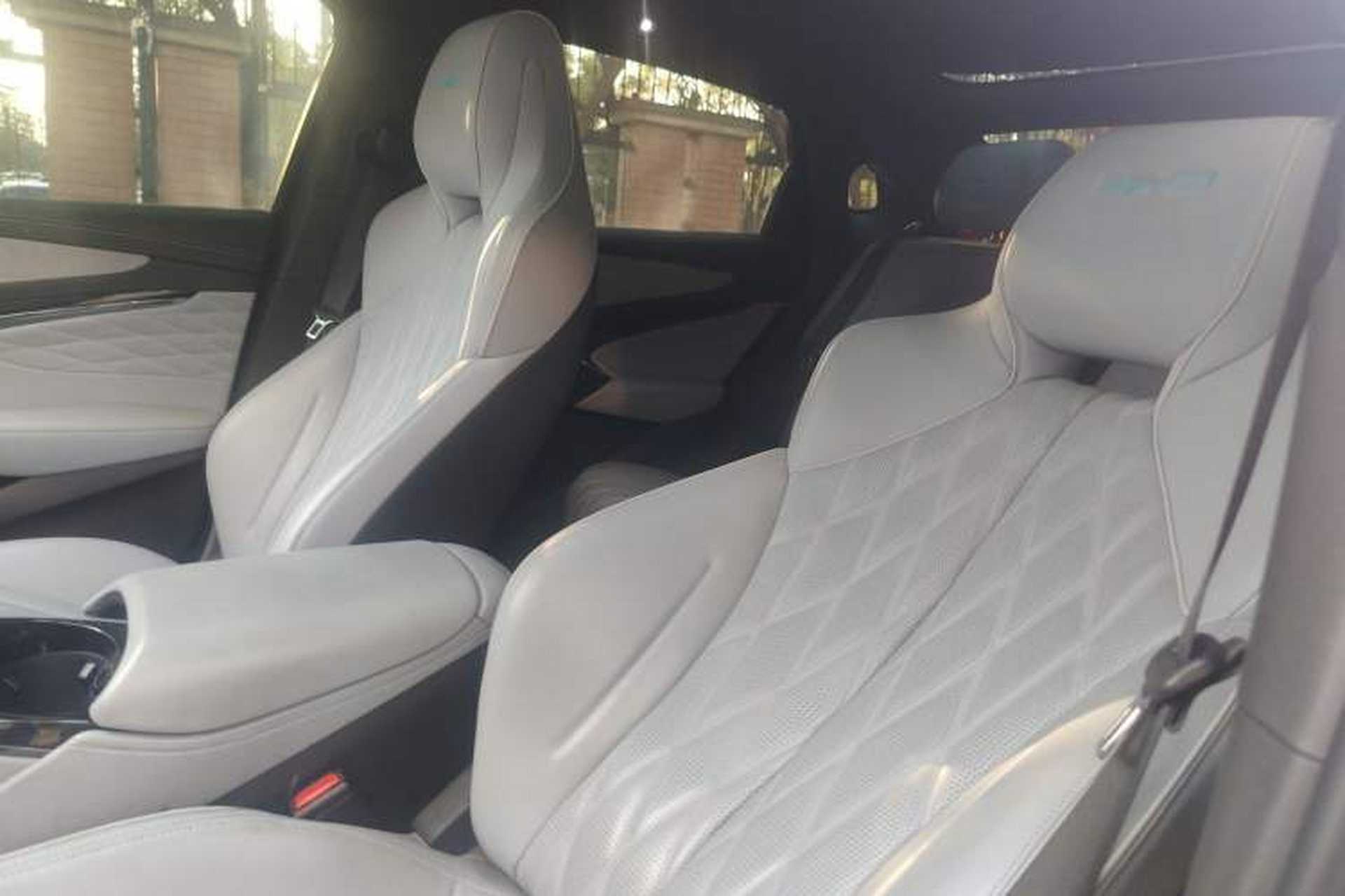 Used BYD Seal 2022 550 km Standard Range Rear-Wheel Drive Elite Version Left Front Seat