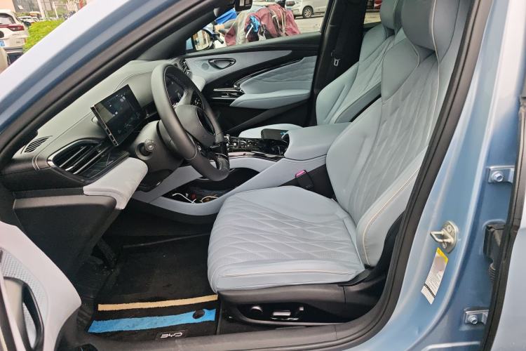 Used BYD Seal 2022 700 km Long-Range Rear-Wheel-Drive Version Left Front Seat