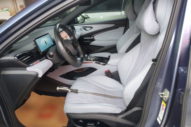Used BYD Seal 2022 700 km Long-Range Rear-Wheel-Drive Version Left Front Seat