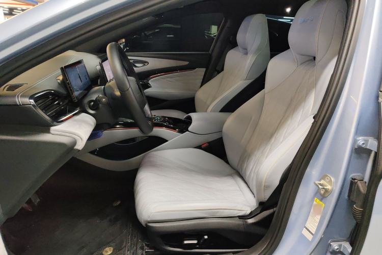 Used BYD Seal 2022 550 km Standard Range Rear-Wheel Drive Prestige Version Left Front Seat