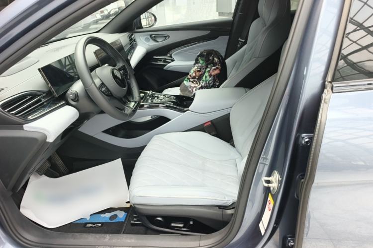 Used BYD Seal 2022 700 km Long-Range Rear-Wheel-Drive Version Left Front Seat