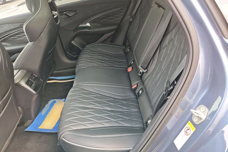 Used BYD Seal 2022 700 km Long-Range Rear-Wheel-Drive Version Left Rear Seat