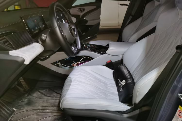 Used BYD Seal 2022 550 km Standard Range Rear-Wheel Drive Elite Version Left Rear Seat