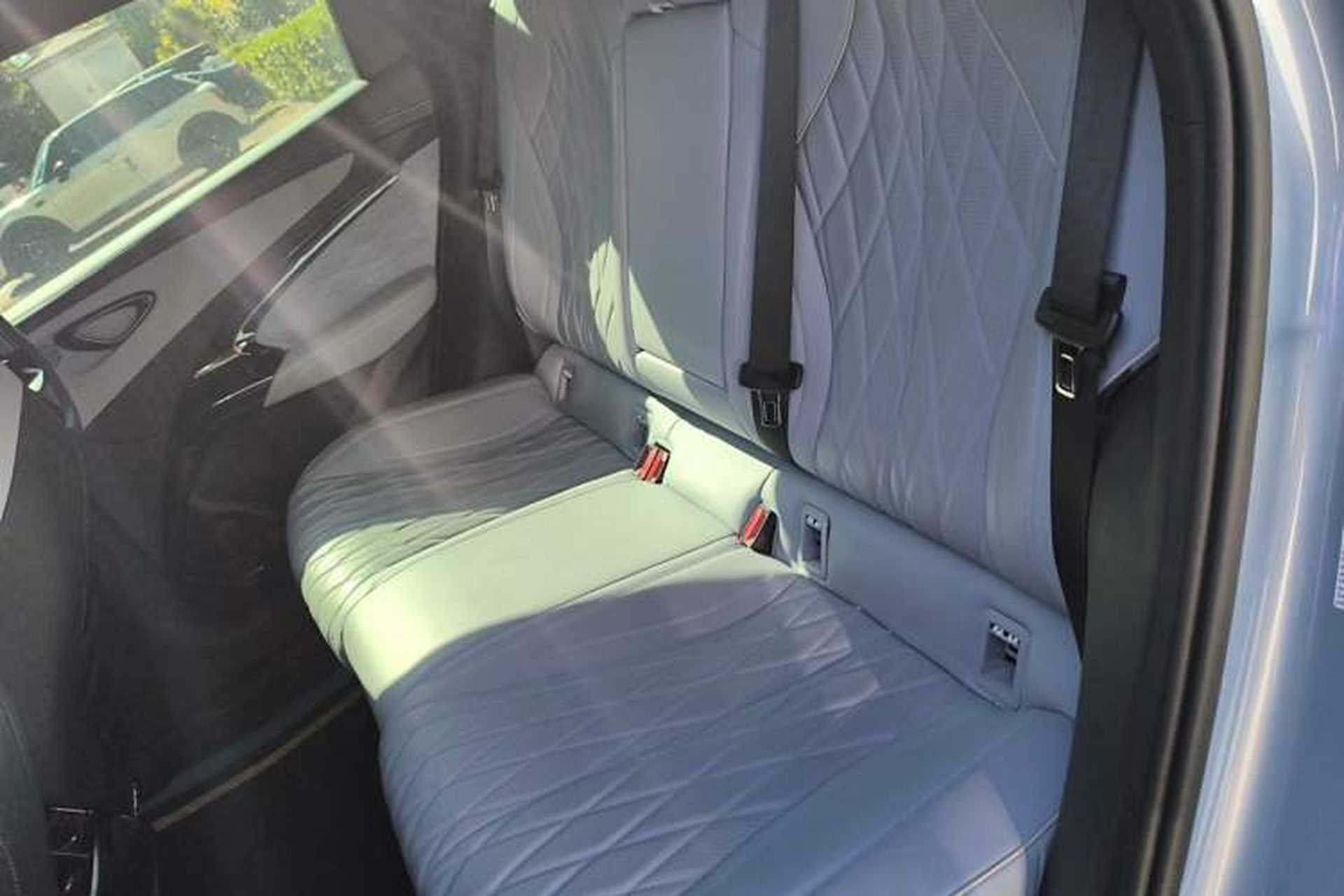 Used BYD Seal 2022 550 km Standard Range Rear-Wheel Drive Prestige Version Left Rear Seat