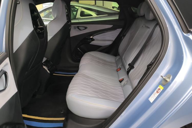 Used BYD Seal 2022 650 km All-Wheel-Drive Performance Version Left Rear Seat