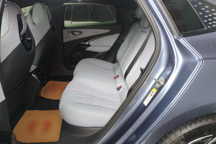 Used BYD Seal 2022 700 km Long-Range Rear-Wheel-Drive Version Left Rear Seat