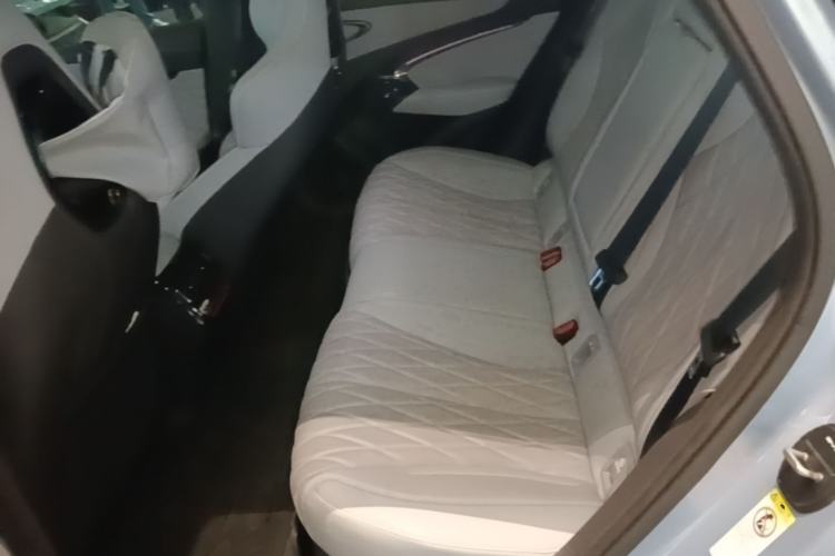 Used BYD Seal 2022 700 km Long-Range Rear-Wheel-Drive Version Left Rear Seat