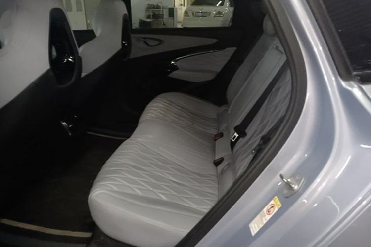 Used BYD Seal 2022 550 km Standard Range Rear-Wheel Drive Prestige Version Left Rear Seat