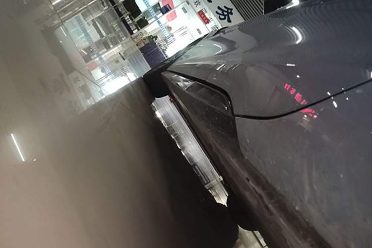 Used BYD Seal 2022 550 km Standard Range Rear-Wheel Drive Prestige Version Left Side Sill