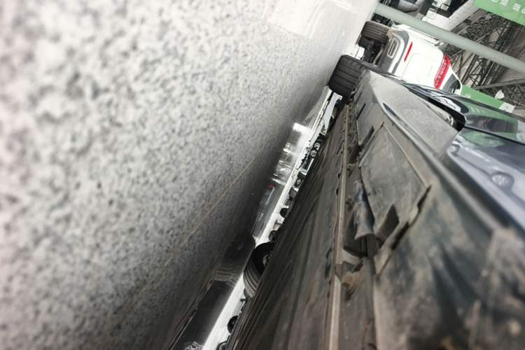 Used BYD Seal 2022 700 km Long-Range Rear-Wheel-Drive Version Left Side Sill