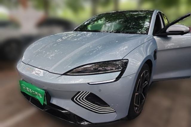Used BYD Seal 2022 650 km All-Wheel-Drive Performance Version