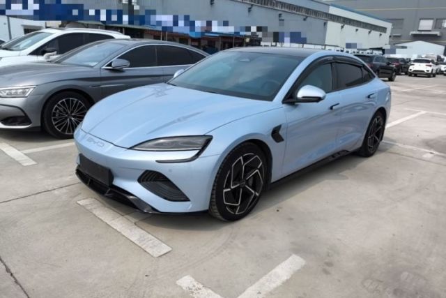 Used BYD Seal 2022 650 km All-Wheel-Drive Performance Version
