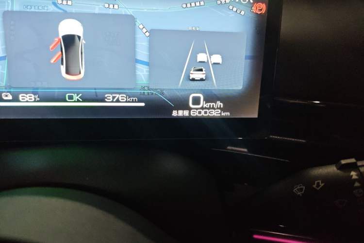 Used BYD Seal 2022 550 km Standard Range Rear-Wheel Drive Prestige Version Odometer Close Up