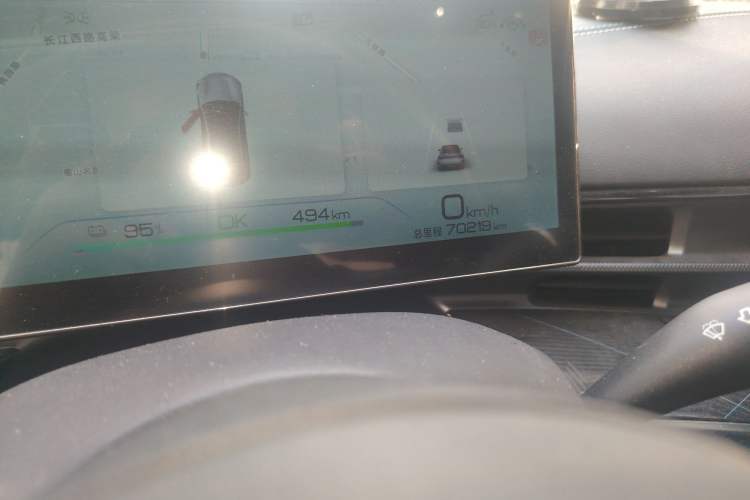 Used BYD Seal 2022 550 km Standard Range Rear-Wheel Drive Elite Version Odometer Close Up