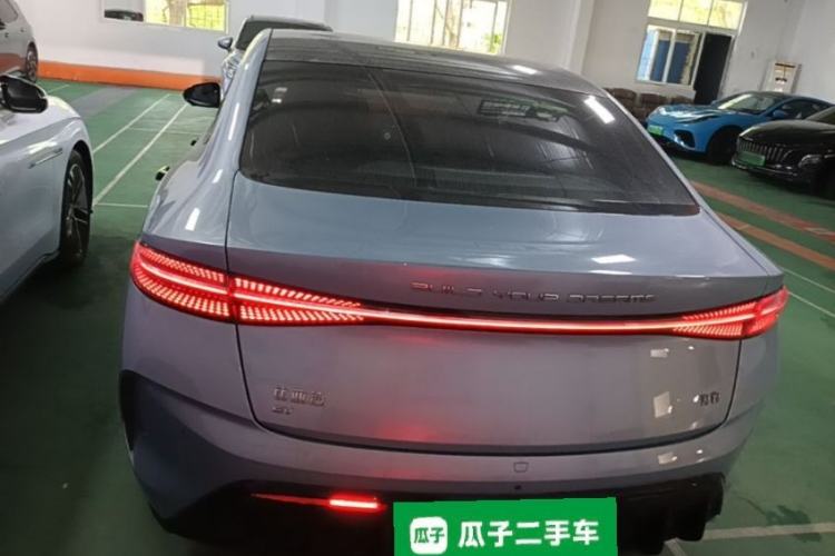 Used BYD Seal 2022 550 km Standard Range Rear-Wheel Drive Prestige Version Rear