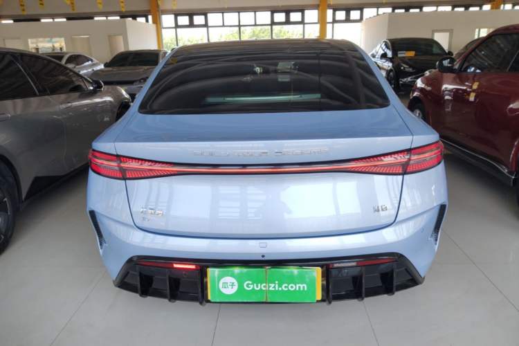 Used BYD Seal 2022 550 km Standard Range Rear-Wheel Drive Prestige Version Rear