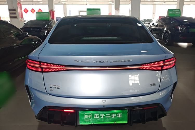 Used BYD Seal 2022 550 km Standard Range Rear-Wheel Drive Prestige Version Rear