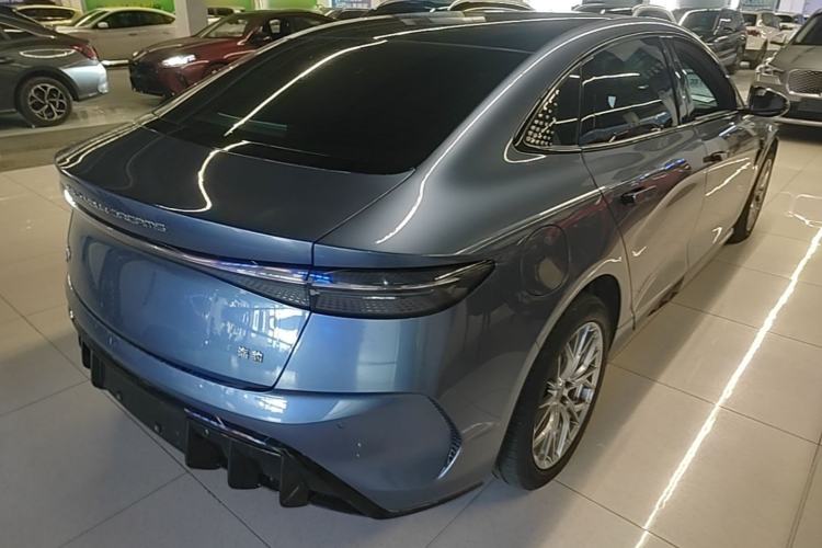 Used BYD Seal 2022 550 km Standard Range Rear-Wheel Drive Elite Version Rear Right 45 Deg