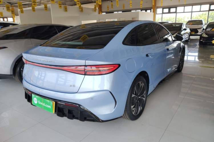 Used BYD Seal 2022 550 km Standard Range Rear-Wheel Drive Prestige Version Rear Right 45 Deg