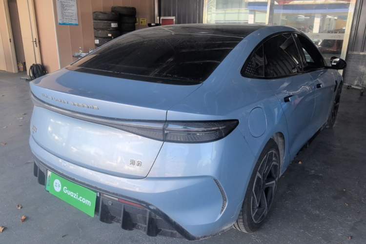 Used BYD Seal 2022 700 km Long-Range Rear-Wheel-Drive Version Rear Right 45 Deg