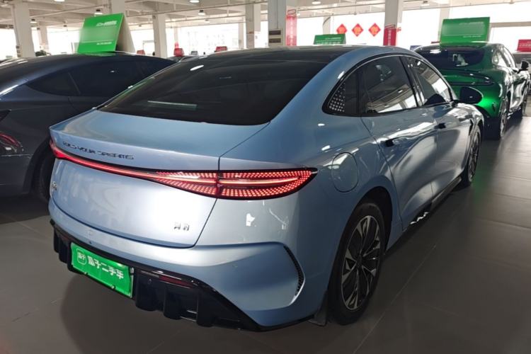 Used BYD Seal 2022 550 km Standard Range Rear-Wheel Drive Prestige Version Rear Right 45 Deg