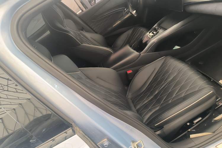 Used BYD Seal 2022 700 km Long-Range Rear-Wheel-Drive Version Right Front Seat
