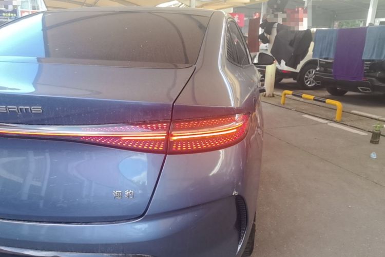 Used BYD Seal 2022 700 km Long-Range Rear-Wheel-Drive Version Right Rear Taillight