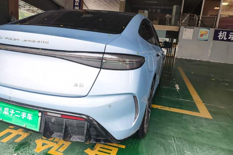 Used BYD Seal 2022 700 km Long-Range Rear-Wheel-Drive Version Right Rear Taillight